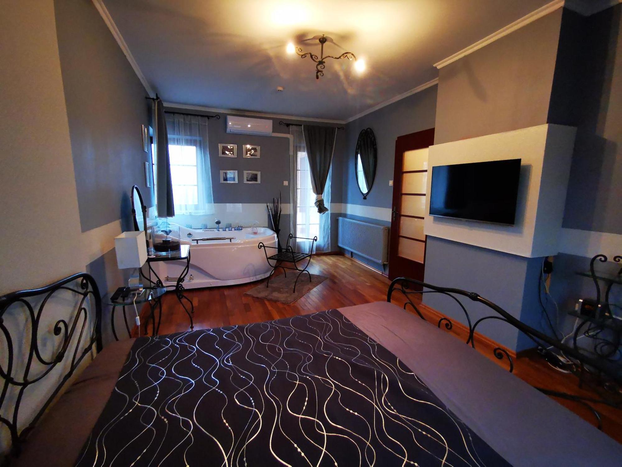 Апартаменты Luxury Basement In The Surrounding Of Budapest Модьород Экстерьер фото